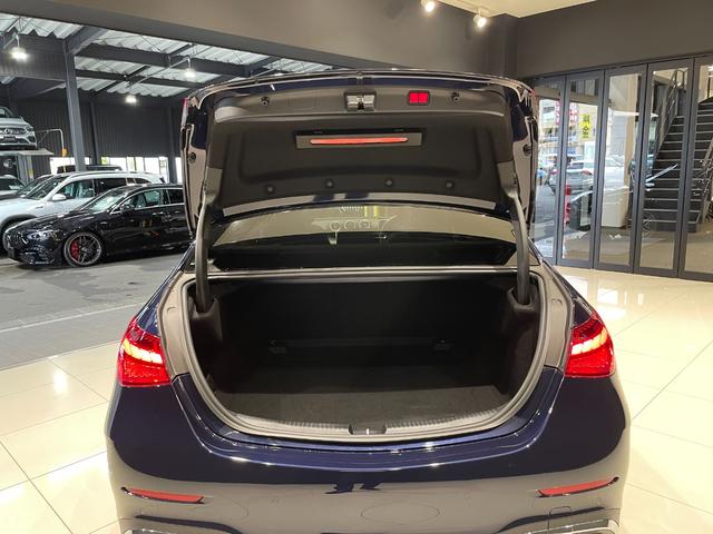 Ｃクラス Ｃ２２０ｄアバンギャルド　ＡＭＧラインパッケージ　ベーシックパッケージ　パノラミックスライディングルーフ（23枚目）