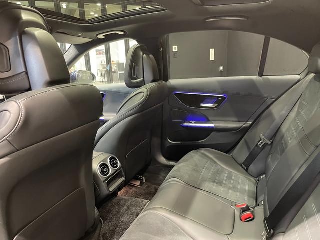 Ｃクラス Ｃ２２０ｄアバンギャルド　ＡＭＧラインパッケージ　ベーシックパッケージ　パノラミックスライディングルーフ（24枚目）