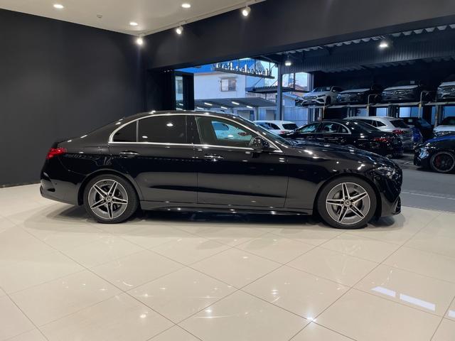 Ｃクラス Ｃ２２０ｄアバンギャルド　ＡＭＧライン　ＡＭＧライン、パノラミックスライディングルーフ、レザーエクスクルーシブパッケージ、ベーシックパッケージ（4枚目）