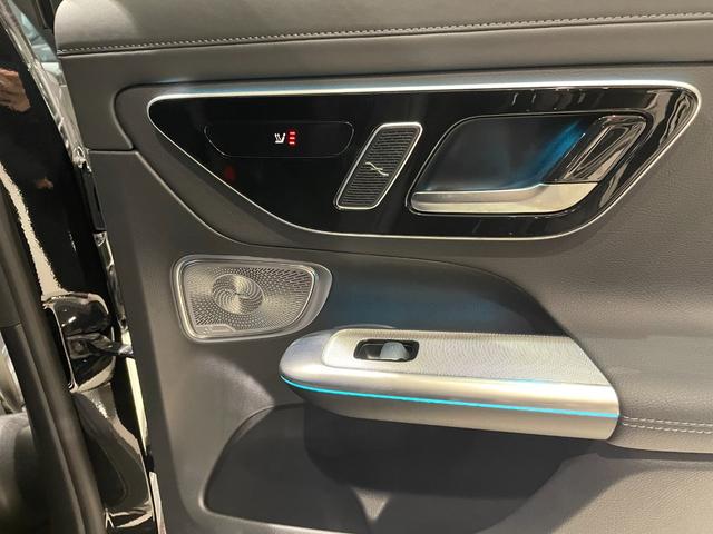 ＧＬＣ ＧＬＣ２２０ｄ　４ＭクペドライバズＰ＋ＡＭＧラインＰ　ＡＭＧレザーエクスクルーシブパッケージ　ドライバーズパッケージ（リヤアクスルステアリング）　パノラミックスライディングルーフ　ＭＢＵＸタッチパネルＡＲナビ（17枚目）