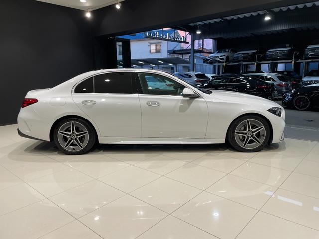 Cクラス C200アバンギャルド AMGライン AMGライン、レザーエクスクルーシブパッケージ、ベーシックパッケージ、パノラミックスライディングルーフ MBUXタッチパネルナビゲーション(4枚目)