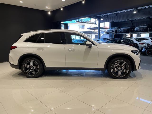 ＧＬＣ ＧＬＣ２２０ｄ　４マチック　ドライバーズパッケージ　ＡＭＧライン、ドライバーズパッケージ、ＡＭＧレザーエクスクルーシブパッケージ、パノラミックスライディングルーフ（4枚目）