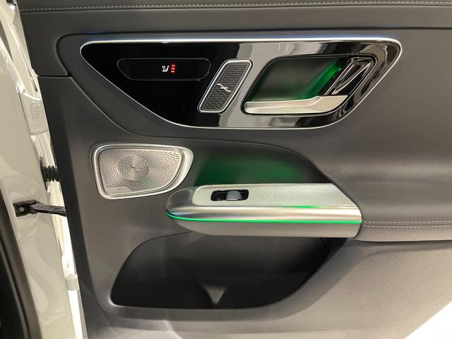 ＧＬＣ ＧＬＣ２２０ｄ　４マチック　ドライバーズパッケージ　ＡＭＧライン、ドライバーズパッケージ、ＡＭＧレザーエクスクルーシブパッケージ、パノラミックスライディングルーフ（17枚目）