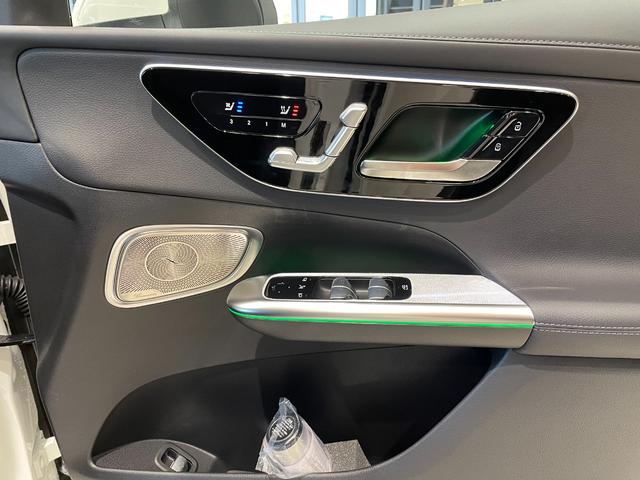 ＧＬＣ ＧＬＣ２２０ｄ　４マチック　ドライバーズパッケージ　ＡＭＧライン、ドライバーズパッケージ、ＡＭＧレザーエクスクルーシブパッケージ、パノラミックスライディングルーフ（18枚目）