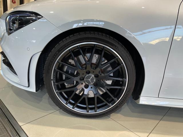 車両は屋内展示しておりますので天候に関係なくごゆっくりコンディションご確認頂けます。車両を倉庫へ保管している場合が御座いますのでご来店前に在庫確認頂けると幸いです。ＴＥＬ　００６６−９７０４−４９７１