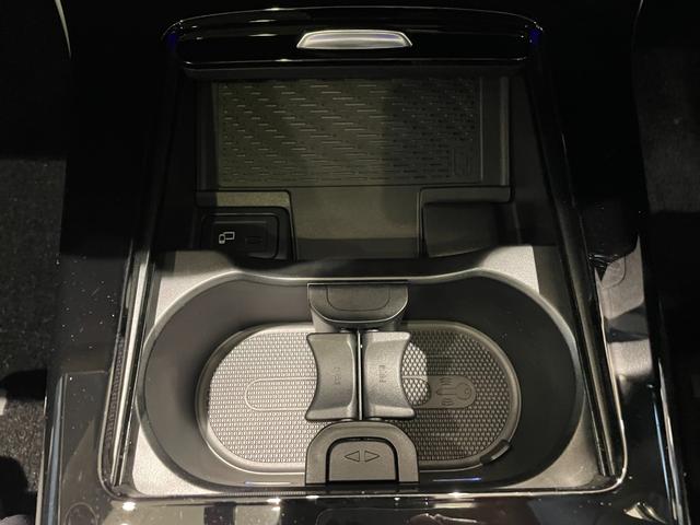 こちらの車両のお問い合わせは正規ディーラーメルセデスベンツ伊丹サーティファイドカーセンターＴＥＬ　００６６−９７０４−４９７１までお気軽にお問い合わせください。