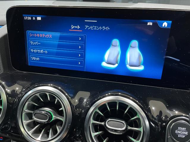 車両は屋内展示しておりますので天候に関係なくごゆっくりコンディションご確認頂けます。車両を倉庫へ保管している場合が御座いますのでご来店前に在庫確認頂けると幸いです。ＴＥＬ　００６６−９７０４−４９７１