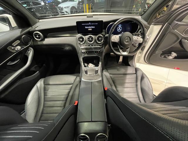 車両は屋内展示しておりますので天候に関係なくごゆっくりコンディションご確認頂けます。車両を倉庫へ保管している場合が御座いますのでご来店前に在庫確認頂けると幸いです。ＴＥＬ　００６６−９７０４−４９７１