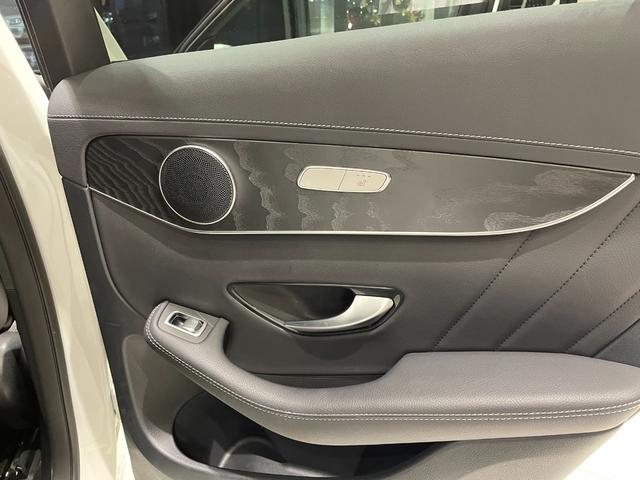 こちらの車両のお問い合わせは正規ディーラーメルセデスベンツ伊丹サーティファイドカーセンターＴＥＬ　００６６−９７０４−４９７１までお気軽にお問い合わせください。