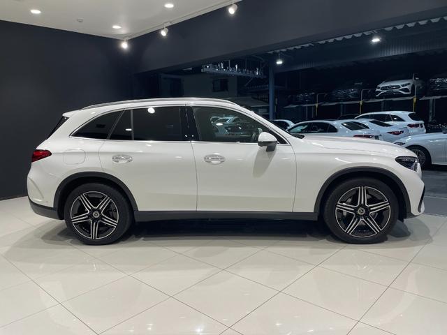 GLC GLC220d 4マチック ドライバーズパッケージ AMGラインパッケージ パノラミックスライディングルーフ(4枚目)