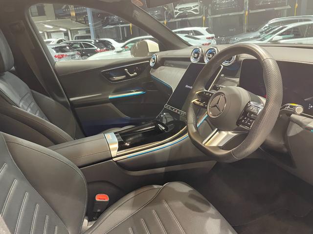 GLC GLC220d 4マチック ドライバーズパッケージ AMGラインパッケージ パノラミックスライディングルーフ(13枚目)