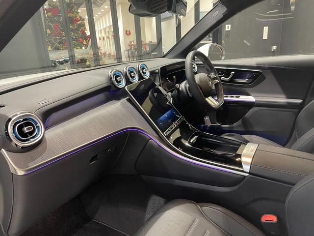 GLC GLC220d 4マチック ドライバーズパッケージ AMGラインパッケージ パノラミックスライディングルーフ(25枚目)