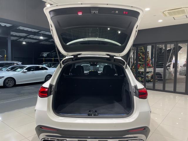 GLC GLC220d 4マチック ドライバーズパッケージ AMGラインパッケージ パノラミックスライディングルーフ(27枚目)