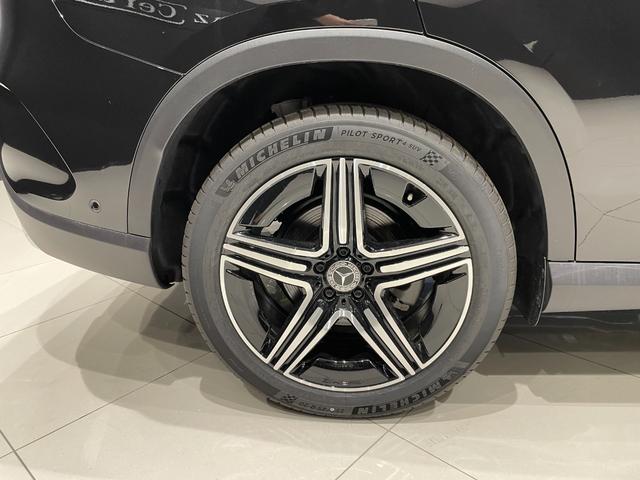 GLC GLC220d 4マチック ドライバーズパッケージ AMGラインパッケージ AMGレザーエクスクルーシブパッケージ ドライバーズパッケージ パノラミックスライディングルーフ(11枚目)