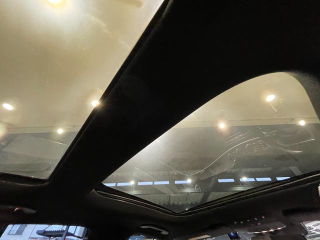 Ｅクラス Ｅ３５０ｄｅ　スポーツ　エクスクルーシブパッケージ　パノラミックスライディングルーフ（17枚目）