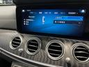 Ｅ３５０ｄｅ　スポーツ　エクスクルーシブパッケージ　パノラミックスライディングルーフ（25枚目）