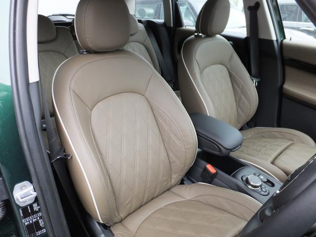 クーパーS クロスオーバー レザーシート 登録済み未使用車(6枚目)
