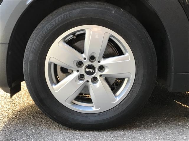 クロスオーバー バッキンガム 弊社下取り車 バッキンガム クルーズコントロール 純正HDDナビ 衝突被害軽減ブレーキ ETC車載器 純正16インチアルミホイール マルチファンクションステアリング 社外バックカメラ 認定中古車(44枚目)