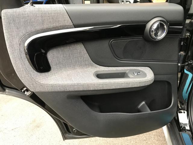 クーパーD クロスオーバー クラシックトリム アクティブクルーズコントロール パークディスタンスコントロール MINIドライビングモード 衝突被害軽減ブレーキ 電動リアゲート LEDヘッドライト ユニオンジャックテールランプ(37枚目)