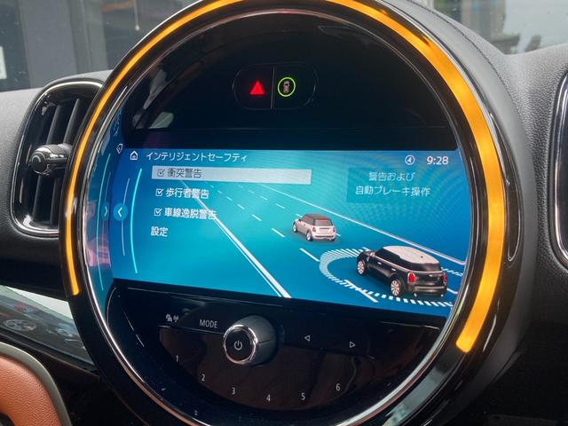 ＪＣＷ　クロスオーバー　プレミアム＋Ｐ　ＪＣＷトリム　弊社デモカー　ブラウンレザーシート　ＡｐｐｌｅＣａｒＰｌａｙ　純正ＨＤＤナビ　シートヒーター　パドルシフト　アクティブクルーズコントロール　ヘッドアップディスプレイ　バックカメラ　前後障害物センサー(38枚目)