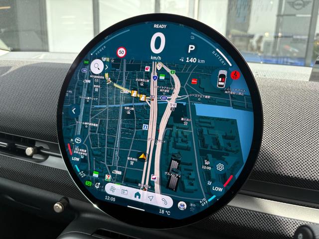 ＭＩＮＩ エースマンＥ　クラシック・トリム　弊社デモカー　クラシックＴＲＩＭ　全周囲カメラ　シートヒーター　ステアリングヒーター　純正ＨＤＤナビ　バックカメラ　衝突軽減ブレーキ　ヘッドアップディスプレイ　ミラー型ＥＴＣ　ＡｐｐｌｅＣａｒＰｌａｙ（31枚目）