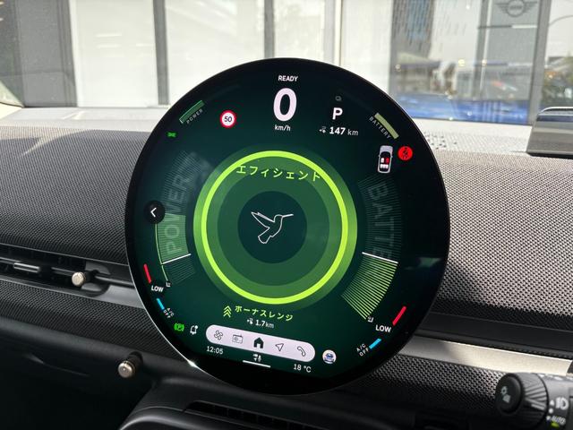 ＭＩＮＩ エースマンＥ　クラシック・トリム　弊社デモカー　クラシックＴＲＩＭ　全周囲カメラ　シートヒーター　ステアリングヒーター　純正ＨＤＤナビ　バックカメラ　衝突軽減ブレーキ　ヘッドアップディスプレイ　ミラー型ＥＴＣ　ＡｐｐｌｅＣａｒＰｌａｙ（34枚目）