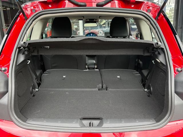 ＭＩＮＩ クーパーＣ　クラシック・トリム　弊社デモカー・クラシックＴ・ハンドルヒーター・ハンズオフＡＣＣ・ヘッドアップディスプレイ・ＡｐｐｌｅＣａｒＰｌａｙ・シートヒーター・オートホールド・純正ＨＤＤナビ・衝突軽減・前後ＰＤＣ・ＥＴＣ・禁煙車（55枚目）