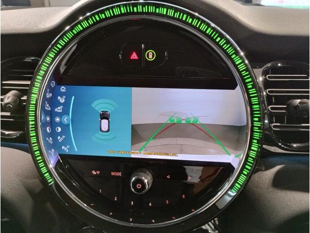 ＭＩＮＩ クーパー　カムデン・エディション　特別仕様車　ワンオーナー　ＡｐｐｌｅＣａｒＰｌａｙ　バックカメラ　アクティブクルーズコントロール　ＬＥＤヘッドライト　シートヒーター　前後ＰＤＣセンサー　衝突軽減ブレーキ　ブラックルーフ（77枚目）