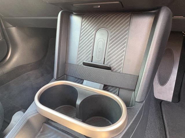 MINI クーパーC クラシック・トリム 弊社デモカー・ハンドルヒーター・シートヒーター・バックカメラ・前後障害物センサー・ハンズオフACC・衝突軽減ブレーキ・AppleCarPlay・ヘッドアップディスプレイ・16インチAW・ETC・禁煙車(39枚目)