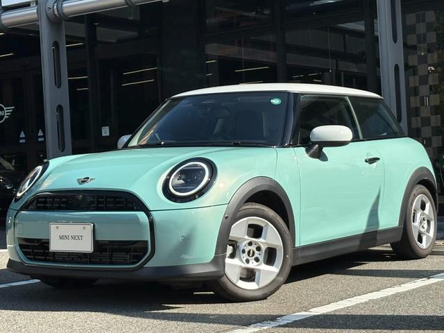 MINI クーパーC クラシック・トリム 弊社デモカー・ハンドルヒーター・シートヒーター・バックカメラ・前後障害物センサー・ハンズオフACC・衝突軽減ブレーキ・AppleCarPlay・ヘッドアップディスプレイ・16インチAW・ETC・禁煙車(69枚目)