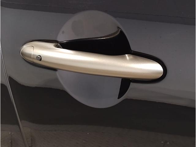 MINI クーパー レゾリュート・エディション 弊社元デモカー 特別仕様車 アップルカープレイ クルーズコントロール 専用ブロンズパーツ 純正18インチアロイホイール LEDヘッドライト インテリジェントセーフティ バックカメラ ミラーETC(15枚目)