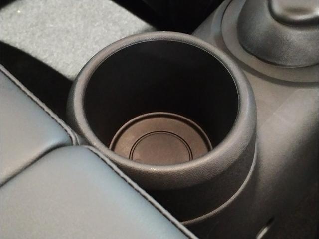 MINI クーパー レゾリュート・エディション 弊社元デモカー 特別仕様車 アップルカープレイ クルーズコントロール 専用ブロンズパーツ 純正18インチアロイホイール LEDヘッドライト インテリジェントセーフティ バックカメラ ミラーETC(33枚目)