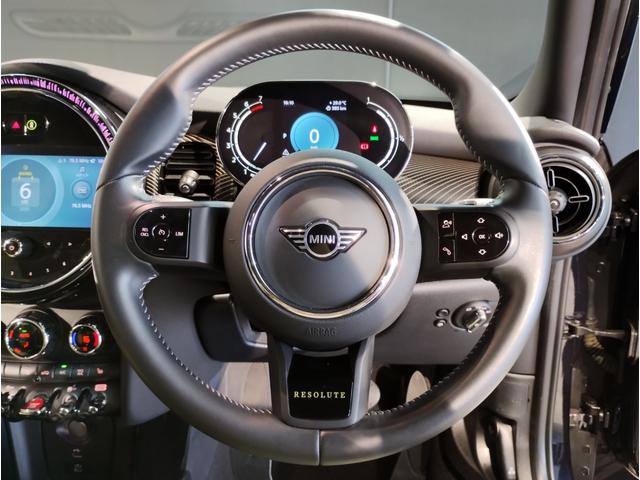 MINI クーパー レゾリュート・エディション 弊社元デモカー 特別仕様車 アップルカープレイ クルーズコントロール 専用ブロンズパーツ 純正18インチアロイホイール LEDヘッドライト インテリジェントセーフティ バックカメラ ミラーETC(37枚目)