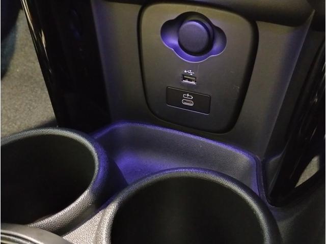 MINI クーパー レゾリュート・エディション 弊社元デモカー 特別仕様車 アップルカープレイ クルーズコントロール 専用ブロンズパーツ 純正18インチアロイホイール LEDヘッドライト インテリジェントセーフティ バックカメラ ミラーETC(48枚目)