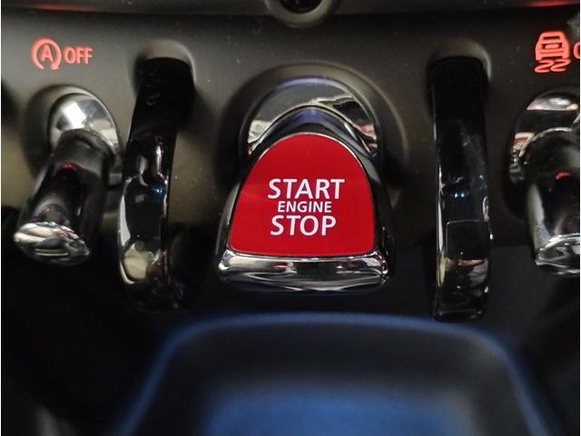 MINI クーパー レゾリュート・エディション 弊社元デモカー 特別仕様車 アップルカープレイ クルーズコントロール 専用ブロンズパーツ 純正18インチアロイホイール LEDヘッドライト インテリジェントセーフティ バックカメラ ミラーETC(49枚目)