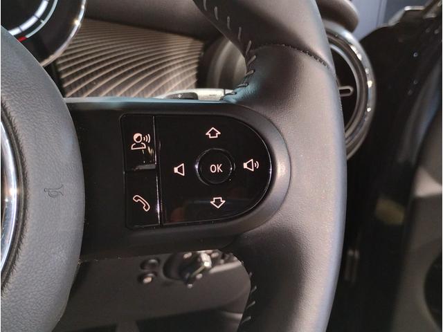 MINI クーパー レゾリュート・エディション 弊社元デモカー 特別仕様車 アップルカープレイ クルーズコントロール 専用ブロンズパーツ 純正18インチアロイホイール LEDヘッドライト インテリジェントセーフティ バックカメラ ミラーETC(59枚目)