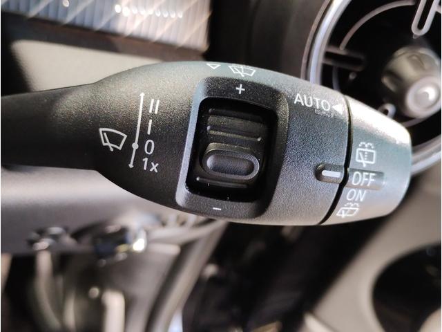 MINI クーパー レゾリュート・エディション 弊社元デモカー 特別仕様車 アップルカープレイ クルーズコントロール 専用ブロンズパーツ 純正18インチアロイホイール LEDヘッドライト インテリジェントセーフティ バックカメラ ミラーETC(61枚目)