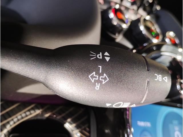 MINI クーパー レゾリュート・エディション 弊社元デモカー 特別仕様車 アップルカープレイ クルーズコントロール 専用ブロンズパーツ 純正18インチアロイホイール LEDヘッドライト インテリジェントセーフティ バックカメラ ミラーETC(62枚目)