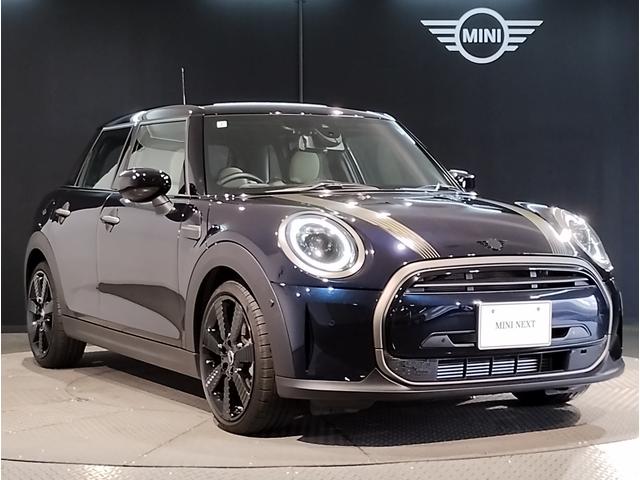 MINI クーパー レゾリュート・エディション 弊社元デモカー 特別仕様車 アップルカープレイ クルーズコントロール 専用ブロンズパーツ 純正18インチアロイホイール LEDヘッドライト インテリジェントセーフティ バックカメラ ミラーETC(77枚目)
