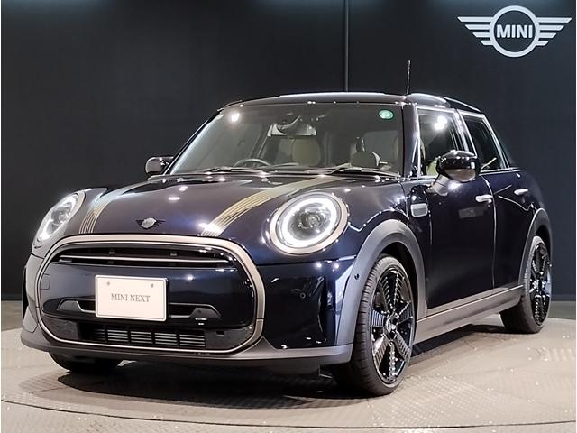 MINI クーパー レゾリュート・エディション 弊社元デモカー 特別仕様車 アップルカープレイ クルーズコントロール 専用ブロンズパーツ 純正18インチアロイホイール LEDヘッドライト インテリジェントセーフティ バックカメラ ミラーETC(80枚目)