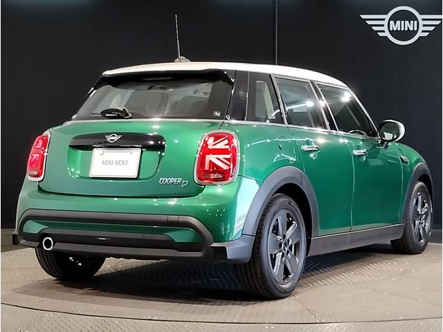 MINI クーパーDプレミアムプラスパッケージクラシックトリム 弊社元デモカー アップルカープレイ バックカメラ シートヒーター LEDヘッドライト 純正16インチアロイホイール インテリジェントセーフティ コンフォートアクセス クルーズコントロール(9枚目)