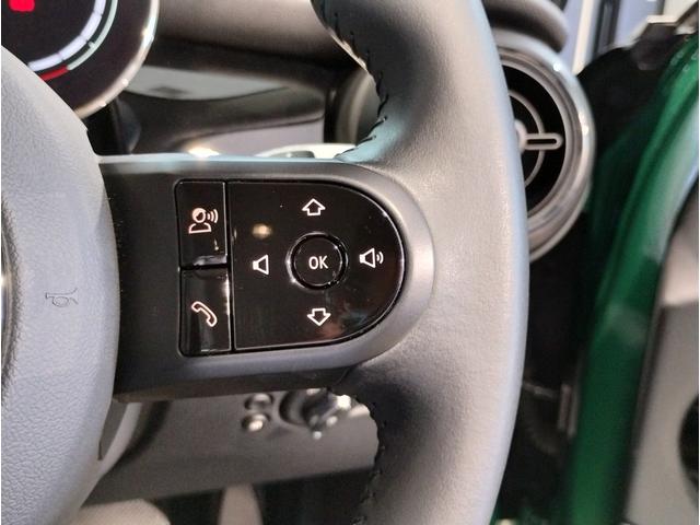 MINI クーパーDプレミアムプラスパッケージクラシックトリム 弊社元デモカー アップルカープレイ バックカメラ シートヒーター LEDヘッドライト 純正16インチアロイホイール インテリジェントセーフティ コンフォートアクセス クルーズコントロール(26枚目)