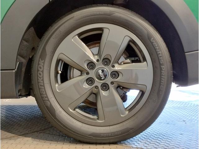 MINI クーパーDプレミアムプラスパッケージクラシックトリム 弊社元デモカー アップルカープレイ バックカメラ シートヒーター LEDヘッドライト 純正16インチアロイホイール インテリジェントセーフティ コンフォートアクセス クルーズコントロール(56枚目)