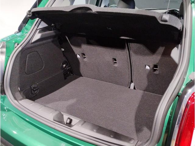 MINI クーパーDプレミアムプラスパッケージクラシックトリム クラシックトリム クルーズコントロール シートヒーター アップルカープレイ バックカメラ 衝突被害軽減ブレーキ コンフォートアクセス LEDヘッドライト マルチファンクションステアリング(78枚目)