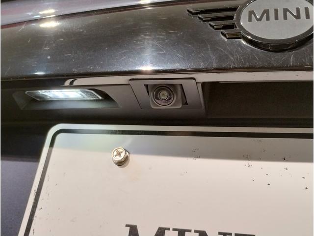 MINI ジョンクーパーワークスGP 世界3000台限定車 日本240台限定車 レッドブレーキキャリパー ダイナミカレザー バックカメラ 純正HDDナビ 専用18インチAW ミラー型ETC(22枚目)