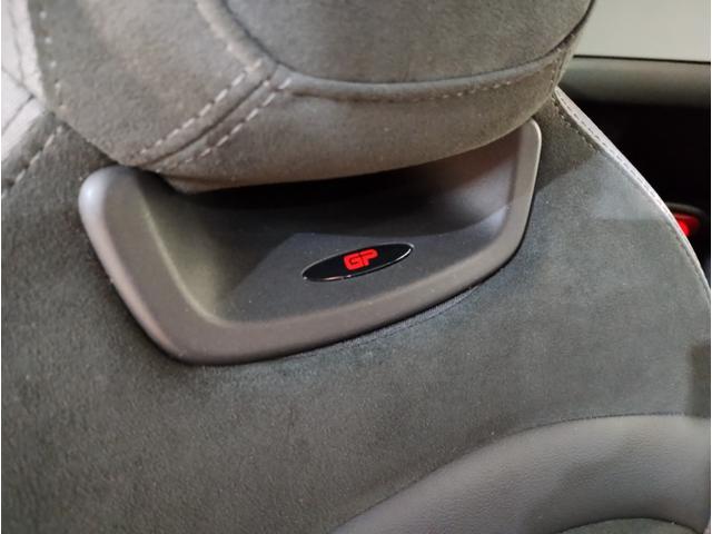 MINI ジョンクーパーワークスGP 世界3000台限定車 日本240台限定車 レッドブレーキキャリパー ダイナミカレザー バックカメラ 純正HDDナビ 専用18インチAW ミラー型ETC(39枚目)