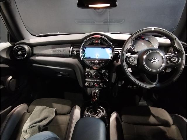 MINI ジョンクーパーワークスGP 世界3000台限定車 日本240台限定車 レッドブレーキキャリパー ダイナミカレザー バックカメラ 純正HDDナビ 専用18インチAW ミラー型ETC(42枚目)