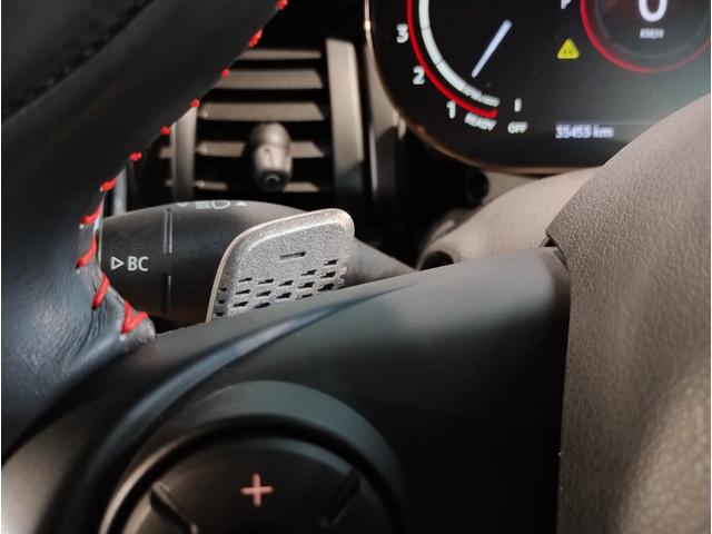 MINI ジョンクーパーワークスGP 世界3000台限定車 日本240台限定車 レッドブレーキキャリパー ダイナミカレザー バックカメラ 純正HDDナビ 専用18インチAW ミラー型ETC(48枚目)