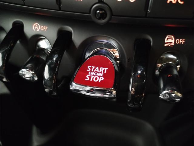 MINI ジョンクーパーワークスGP 世界3000台限定車 日本240台限定車 レッドブレーキキャリパー ダイナミカレザー バックカメラ 純正HDDナビ 専用18インチAW ミラー型ETC(62枚目)