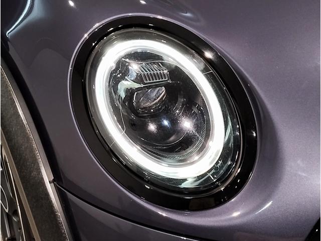 MINI ジョンクーパーワークスGP 世界3000台限定車 日本240台限定車 レッドブレーキキャリパー ダイナミカレザー バックカメラ 純正HDDナビ 専用18インチAW ミラー型ETC(70枚目)